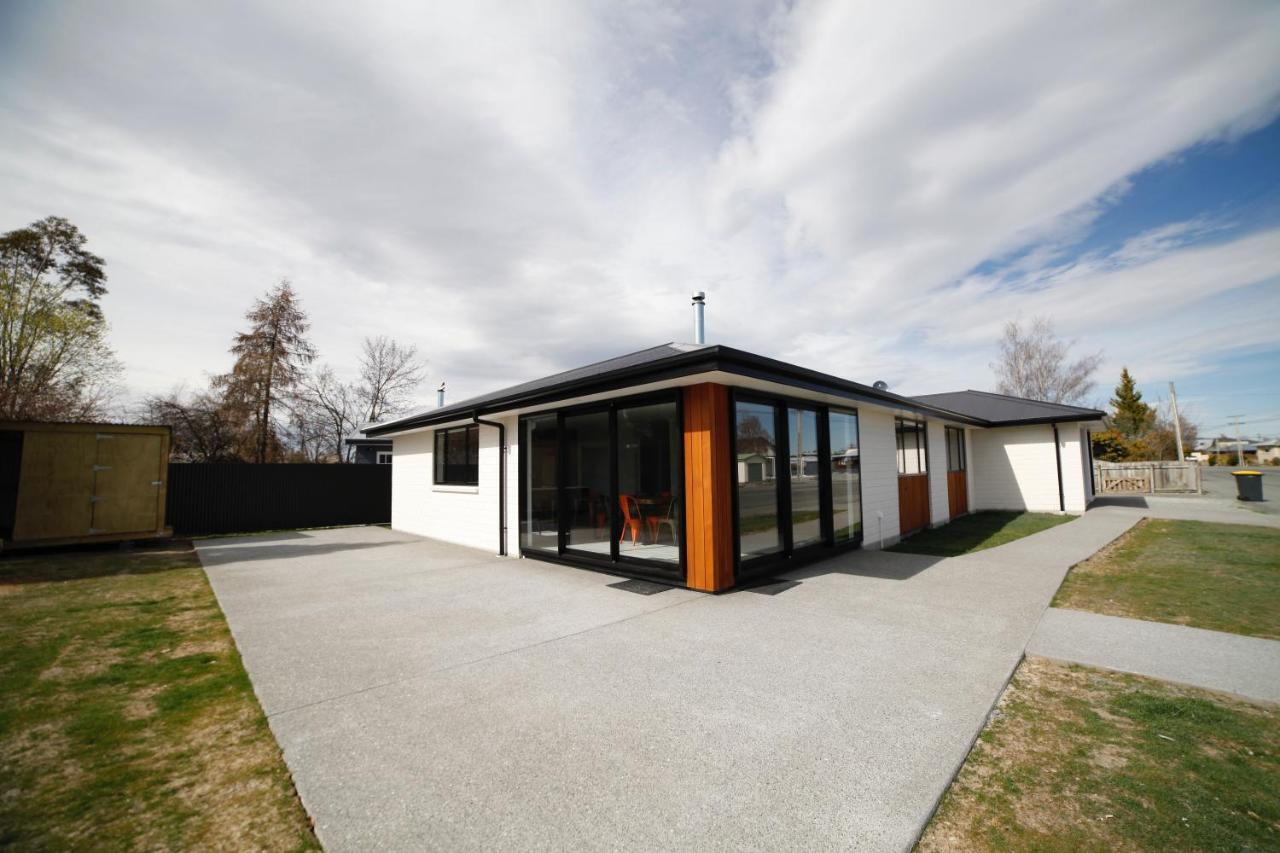 Mackenzie Magic Villa Twizel Exterior photo